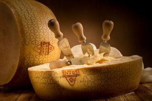 GRANA PADANO AOP MEULE